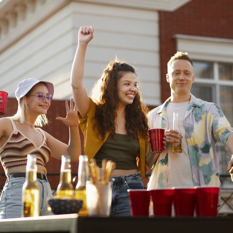 Hra Beer Pong - 50 šálků Ruhhy 21232