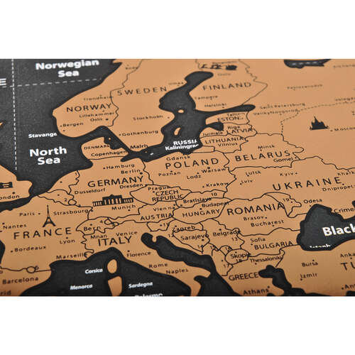Carte du monde - carte à gratter avec drapeaux + accessoires 23442