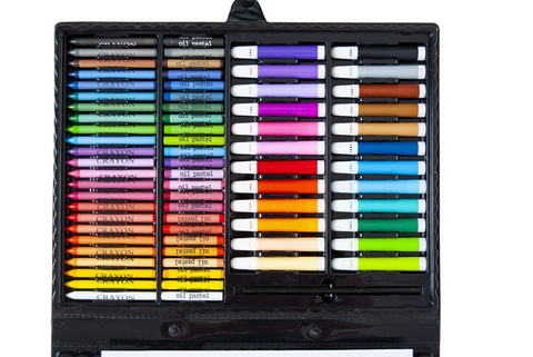 Painting set in a case 168 pcs black