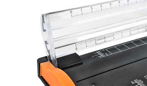 Paper guillotine - trimmer