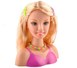 Styling head with accessories