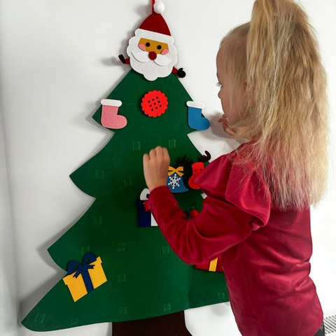 Felt Christmas tree with ornaments 24856