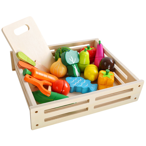 Vegetables wooden chopping board 21942