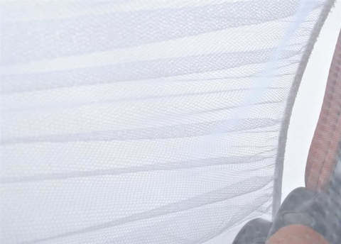 Moskitonetz für einen Kinderwagen