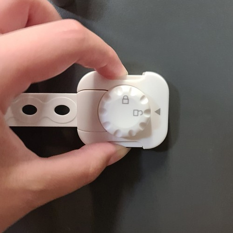 Security - lock for Ruhhy 21913 cabinets