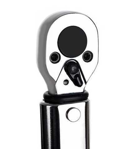 Multifunctional ratchet wrench