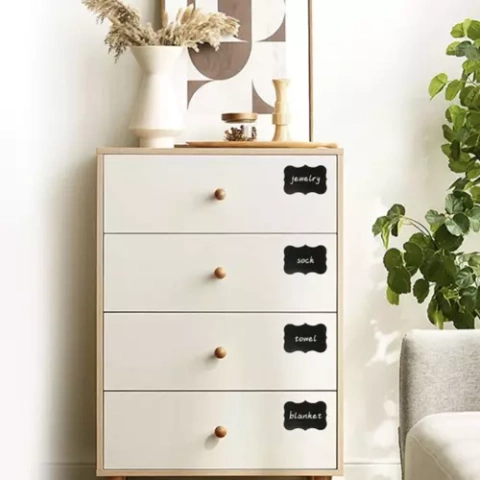 Self-adhesive labels