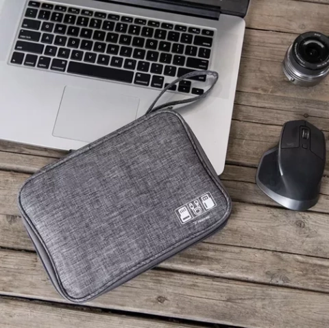 Trizand 23834 cable organizer