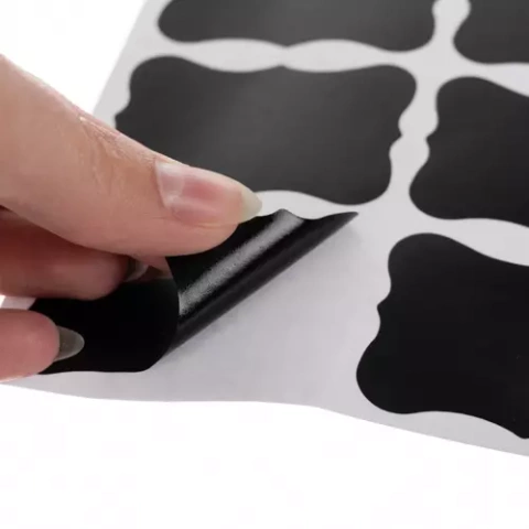 Self-adhesive labels