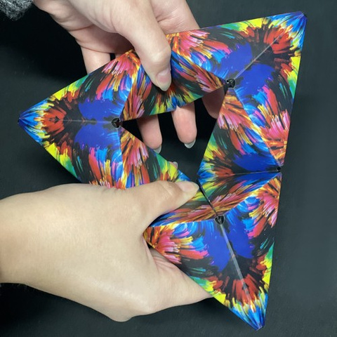 Anti-stress cube - magnetic 24743