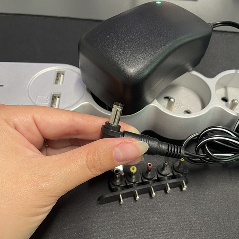 Izoxis 26106 universal power supply