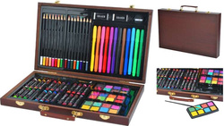 Painting set 81 pcs in a case