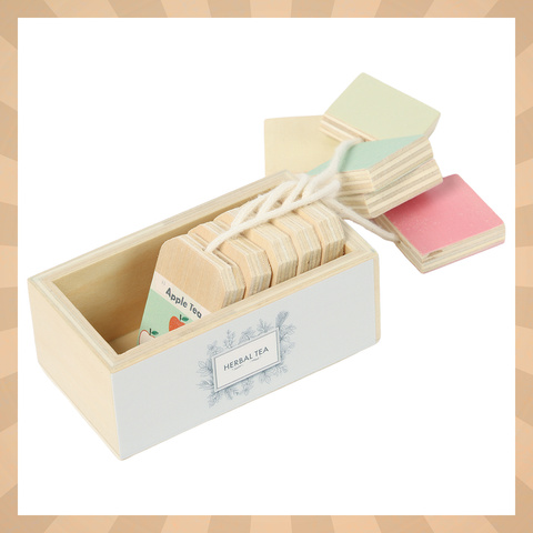 Kruzzel 26543 16-piece wooden tea set