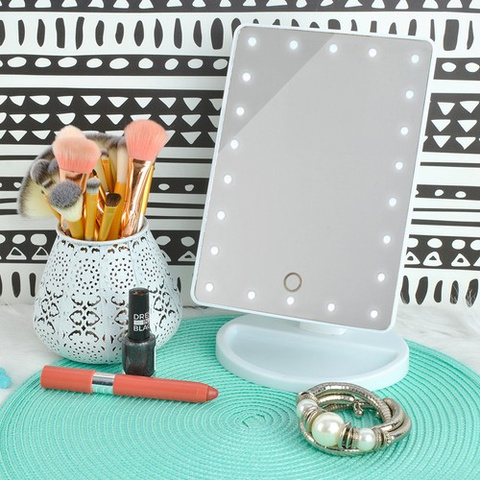 LED mirror L22066