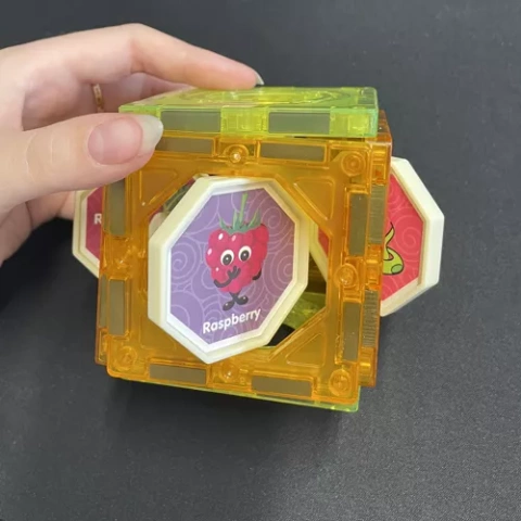 Magnetic blocks - track 77pcs Kruzzel 22684