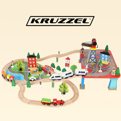 Holzeisenbahn - batteriebetriebener Zug