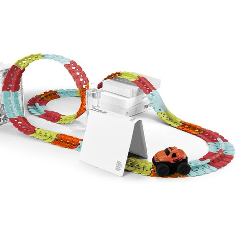 Circuit de course - 193 pièces + voiture 22461