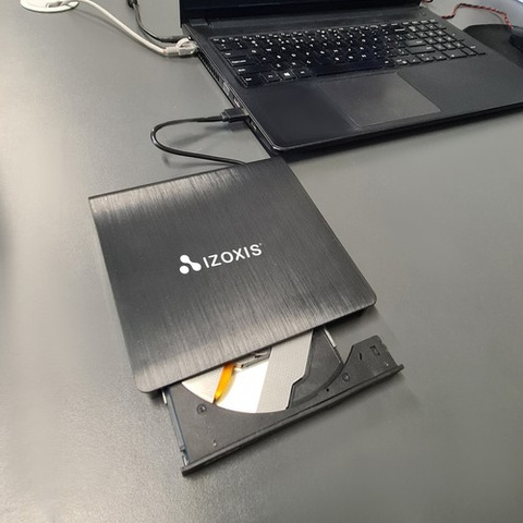 Externes Laufwerk + Izoxis 24351 CD-Brenner