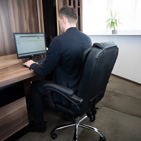 Chaise de bureau avec repose-pieds - noir Malatec 26195