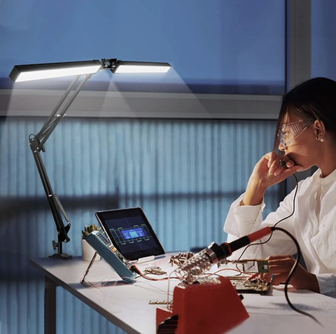 Izoxis 23080 Zeichentischlampe