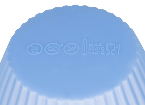 Baking tray + 12 silicone molds