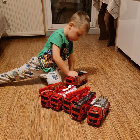 Kruzzel 24631 Fire Department Car Set