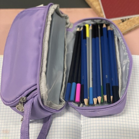 Maaleo 24518 four-compartment extendable pencil case