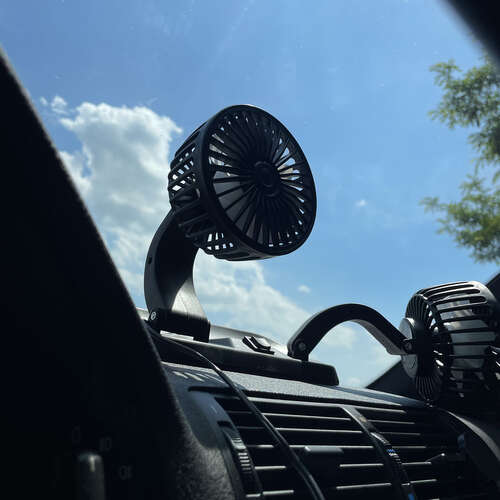 Xtrobb 23222 dvigubas automobilio ventiliatorius
